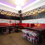 埃尔斯罗斯公寓式酒店 4* 滨海略雷特