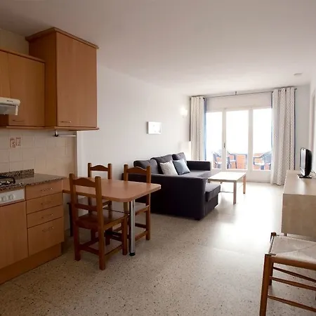 Els Llorers Apart Otel 2*