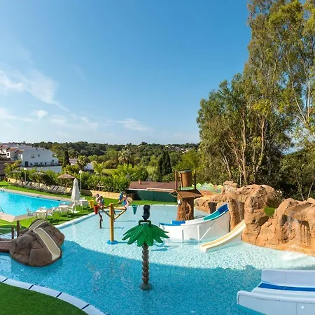 Apart Otel Els Llorers 2*