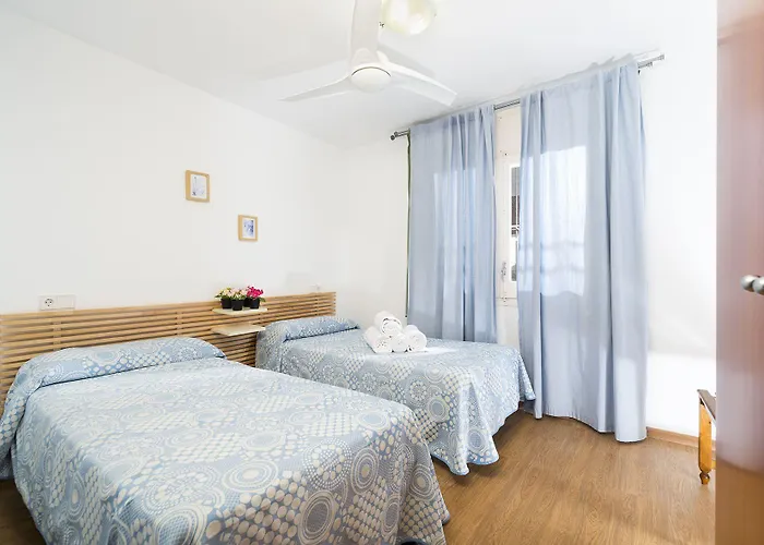 埃尔斯罗斯公寓式酒店 滨海略雷特